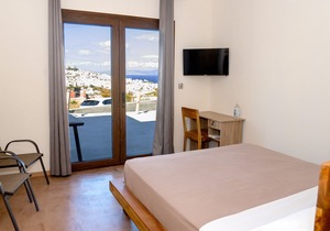 Dipolis Luxury Apartments Syros