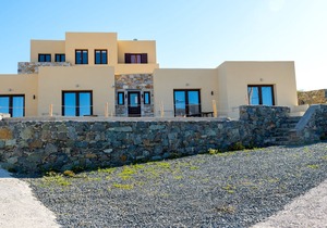 Dipolis Luxury Apartments Syros