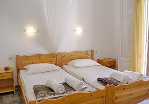 Dora Ferienwohnung 1 - in ruhiger Lage nur 300m vom Sandstrand entfernt - in der Bucht von Agios Geo