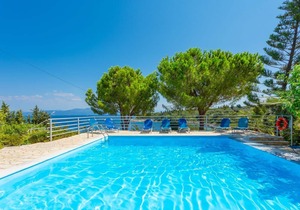 Dolphin Studio - One Bedroom Apartment, Sleeps 2