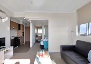 Dual Key Apartment with Wifi Pool and Parking