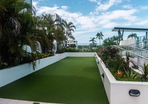 Dual Key Apartment with Wifi Pool and Parking
