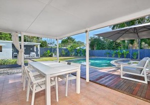 Endeavour Holiday House Clifton Beach