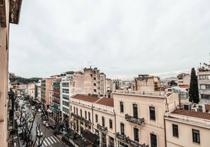 ENJOY AthinA STREETAPARTMENTS IN THE HEART OF ATHENS!