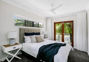 ESPRIT 10 Luxury Retreat