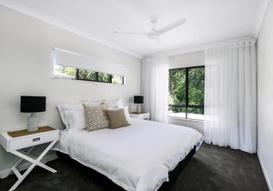 ESPRIT 10 Luxury Retreat