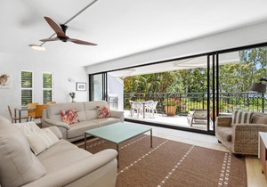 Family Charm, Just Steps to the Beach