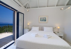 Fantastic Villa With Private Pool And Outstanding Sea Views