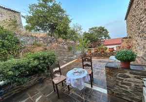 Guesthouse Kamara III