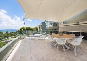 Hastings Park: Modern, Ocean View Retreat