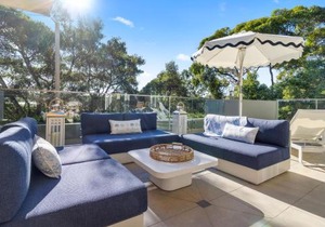 Hastings St Gem with Pool, Newly Renovated