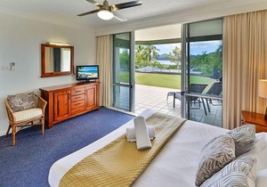 Hibiscus 006 - Hamilton Island