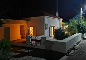 Holiday house Marathias for 1 - 4 persons with 2 bedrooms - Holiday house