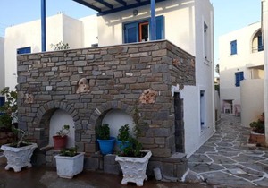 Holidays in Paros