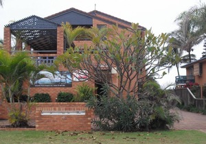 'Horizons' Unit 2 - Beachfront Unit