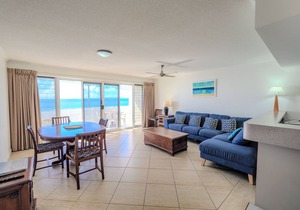 Huge Two Level Beachfront Apartment