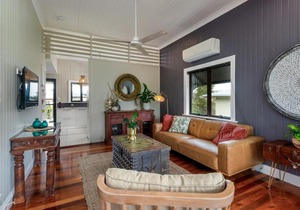 'Kookaburra' at Savannah House