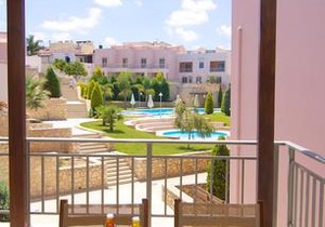 Loutra Resort