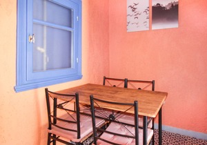 Lovely 2-bedroom Rustic Rental in Athens 6 PAX