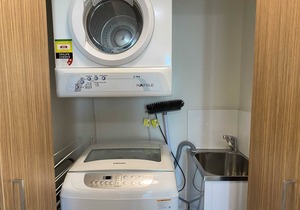 Lovely dual key apartment in heart of Mackay!