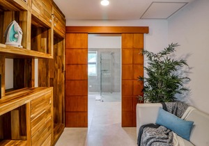 Luxury condo with private rooftop hot tub, W/D, and pool - close to the beach
