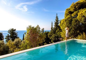 Luxury Villa in Agios Nikitas