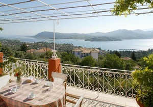 Lygia Villa Sleeps 6 Pool Air Con WiFi