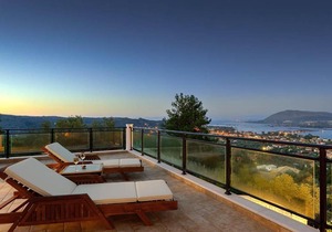 Lygia Villa Sleeps 8 Pool Air Con WiFi