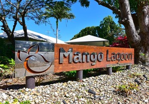 Mango Resort 1 Bedroom ground floor apartment with direct pool access