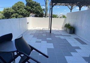 Modern One Bedroom Apartment in heart of Mackay!