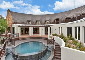Mount Grace Hotel & Spa