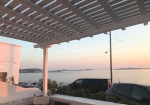 MYKONOS HOUSE SLEEP 6!