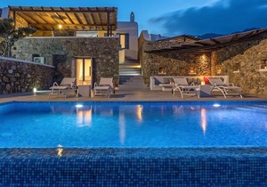 Mykonos Panormos Villas & Suites