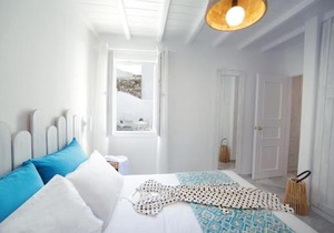 Mykonos Town Suites