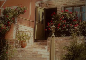 Nontas Home