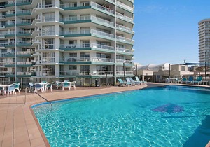 Ocean Plaza 1466 - Coolangatta Beachfront - Min. 3 Night Stays!