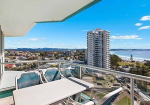 Ocean Plaza 1466 - Coolangatta Beachfront - Min. 3 Night Stays!