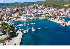 OLENIA Luxury Apartments 4