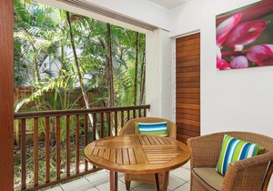 Palm Cove Retreat #31