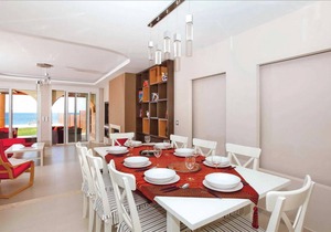 Paradise Beach II, Stunning villa in Kiotari w/