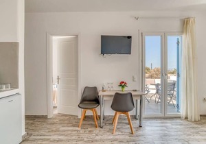 Paros Dream Haven - Venus's Seaside Bliss