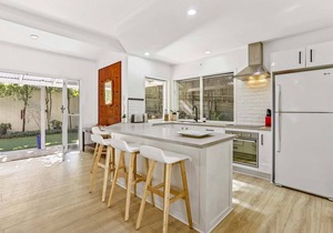 Peaceful Family Villa in Sunrise Beach