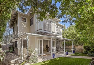 Peaceful Family Villa in Sunrise Beach