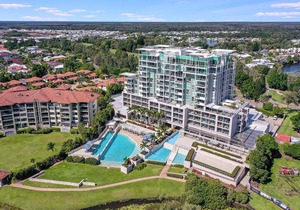 Pelican Waters Resort