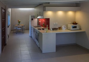 Perivoli House B