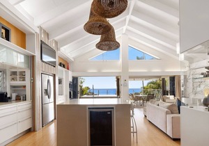 Pescado Beach Retreat - full ocean views