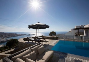 Psarrou villa for 10 guests