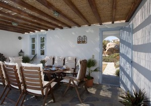 Psarrou villa for 10 guests