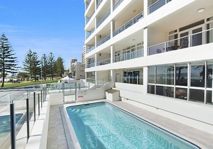 Rainbow Pacific Unit 14- Ocean Views overlooking Rainbow Bay in Coolangatta with Wi-Fi Inc.