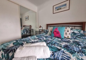 Residential two-bedroom unit on The Strand, self-check in, Wi-fi